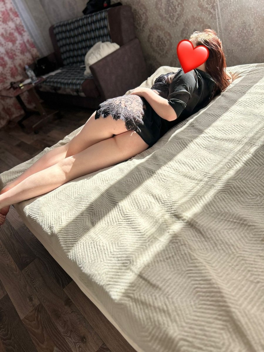 Вика (Салон) у метро Полщадь Ленина, бляди Питера - фото 4